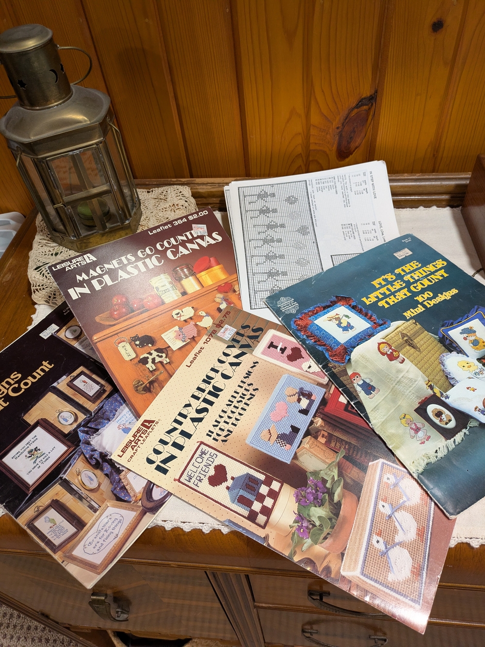 Vintage Set - 70's And 80's Crossstitch Booklets